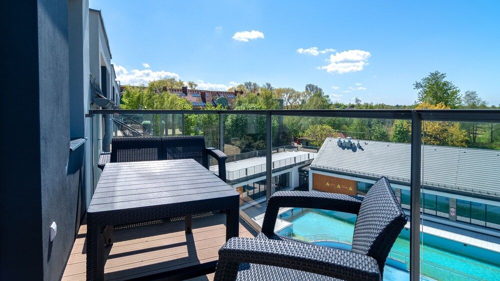 Deluxe Apartment, Partial Sea View (9)