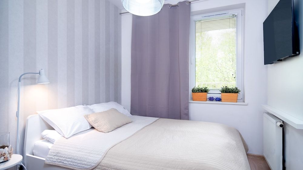 Deluxe Apartment, Pool Access, Garden View (1)