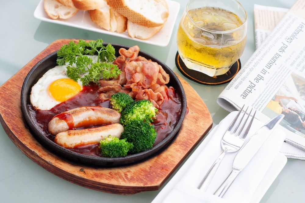 undefined The Chi Novel Hostel 9