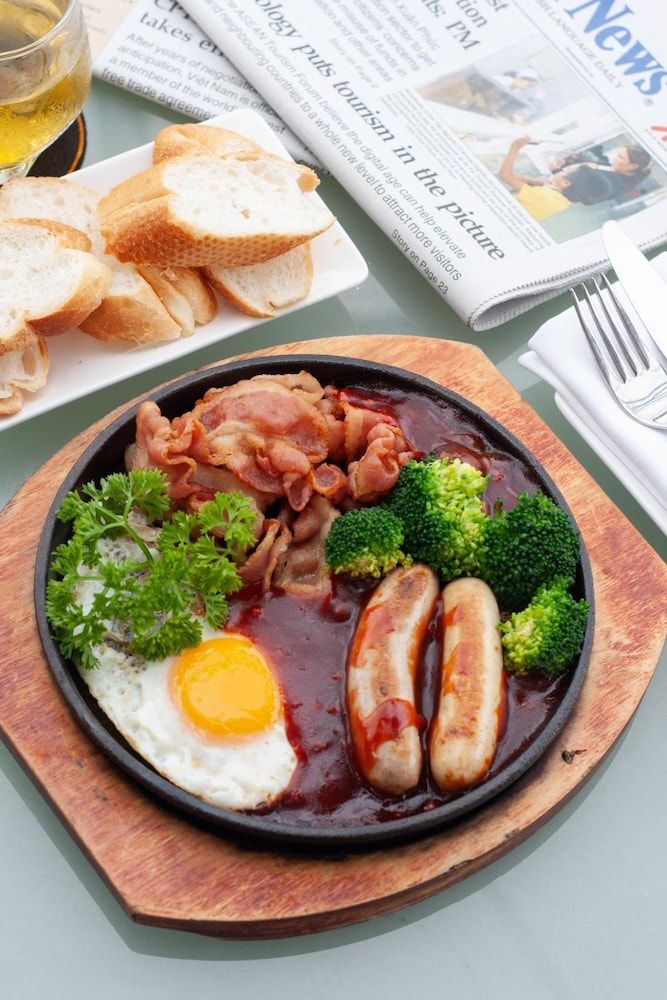 undefined The Chi Novel Hostel 8