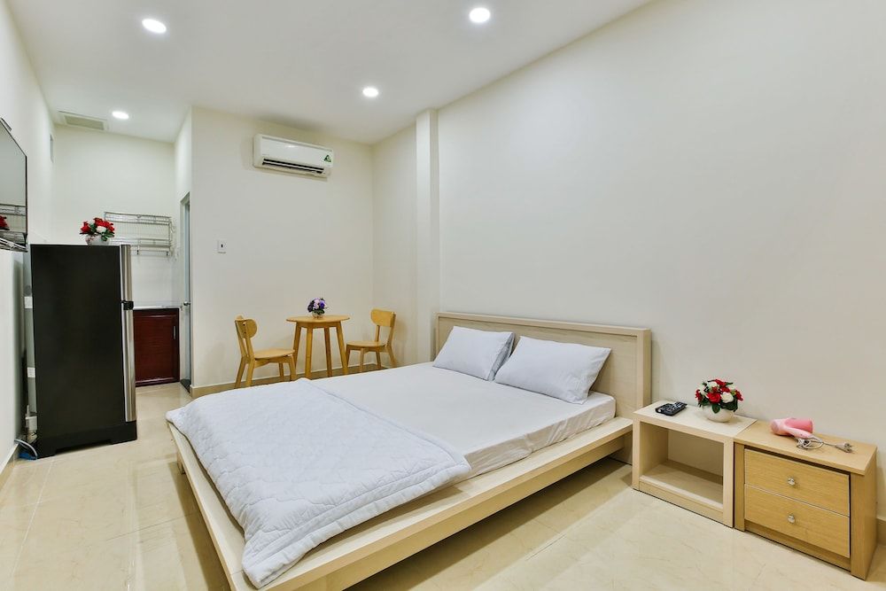 undefined Goldstay 218