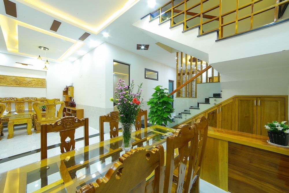 undefined Nhu Y Homestay 5