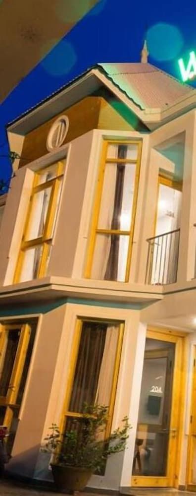 undefined Windy House - Hostel 4