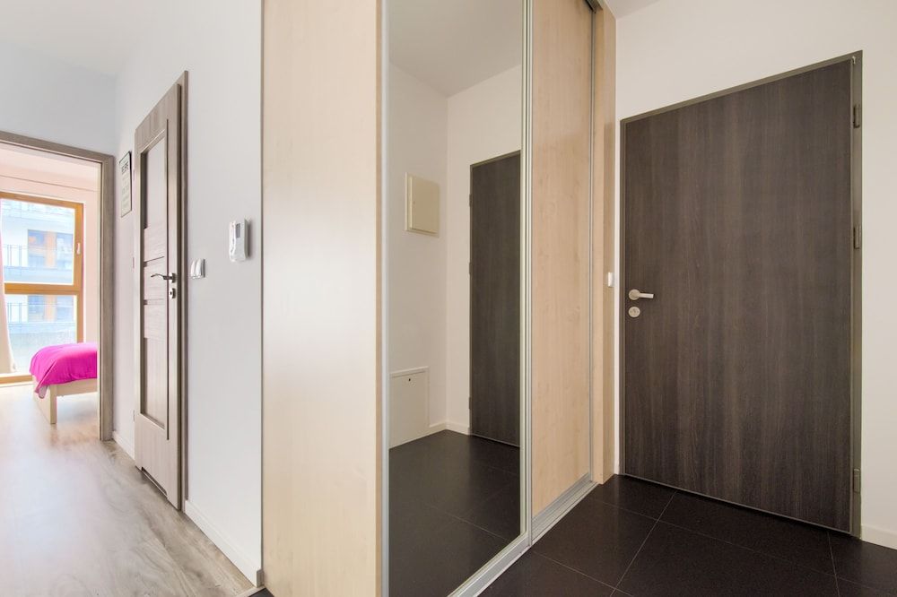 undefined M&R Apartament Airport Obrzeżna 3 10