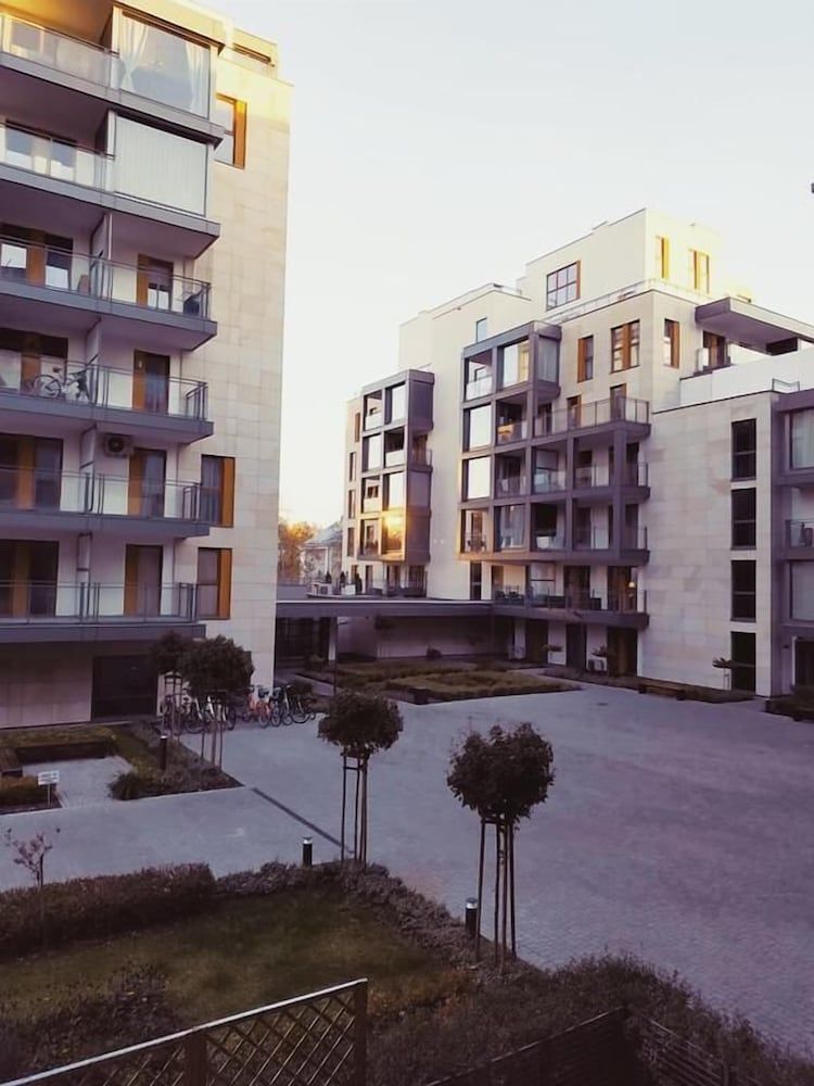 undefined M&R Apartament Airport Obrzeżna 3 5