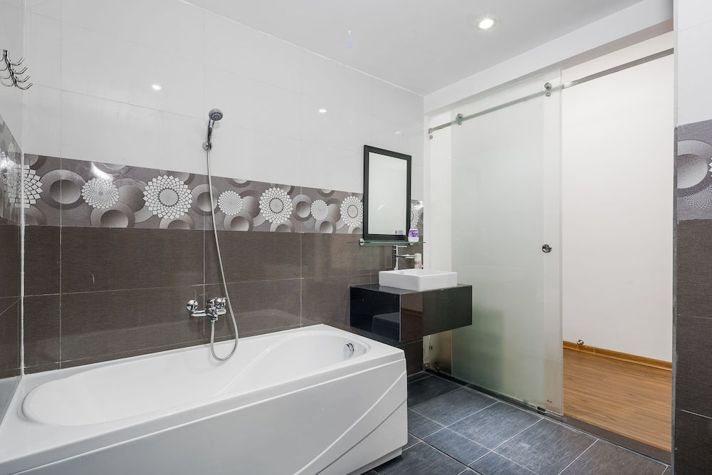 Lavender 95 Apartment and Hotel Family Studio Suite 9