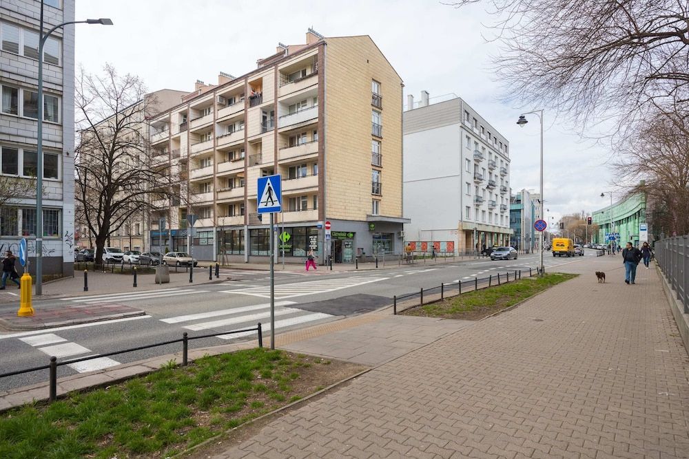 undefined Riverside Comfort Studio 5