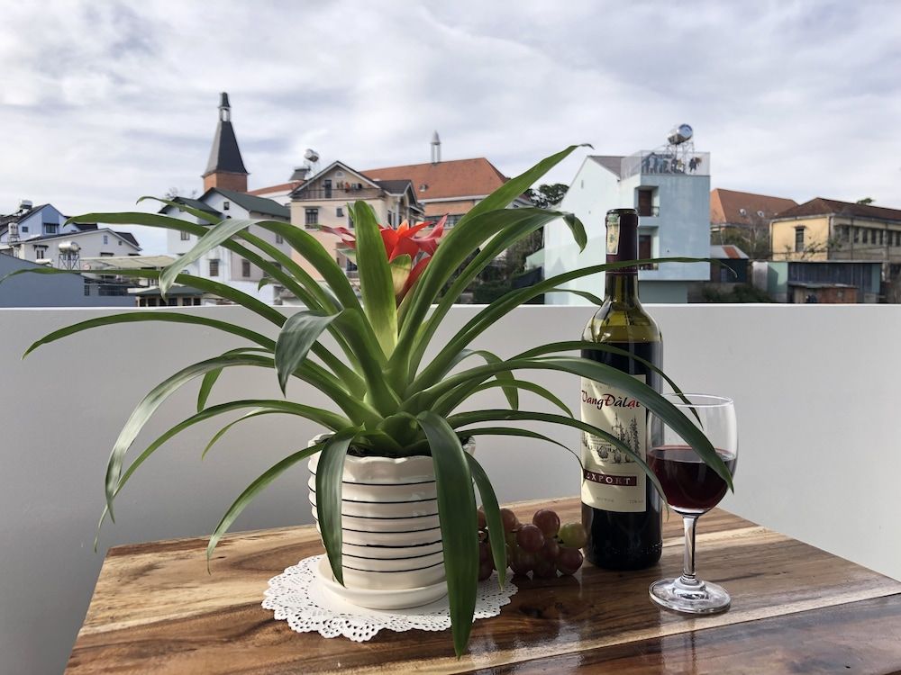 undefined Minh Huy Hotel 4