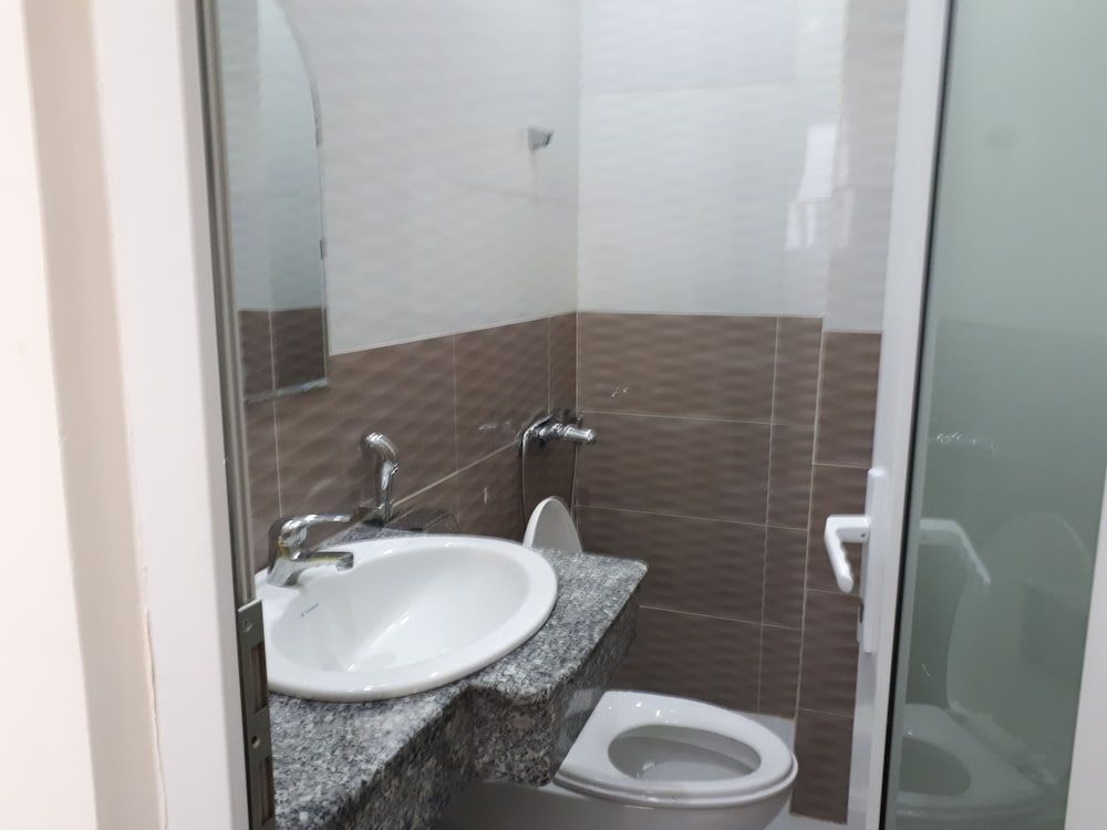 undefined MrLee Dalathouse 9