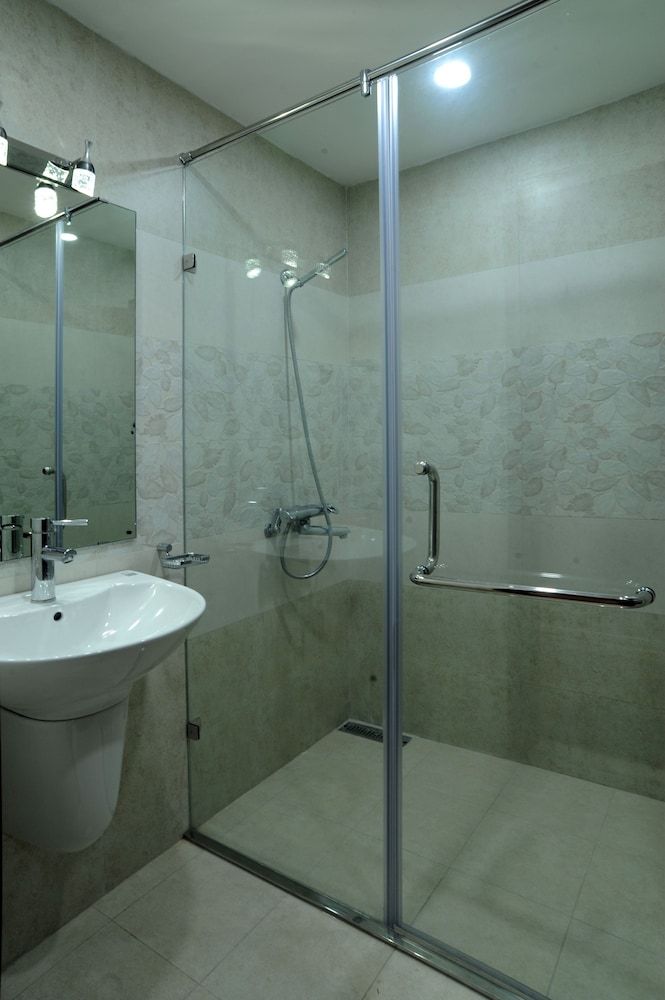 undefined Hera Building 8