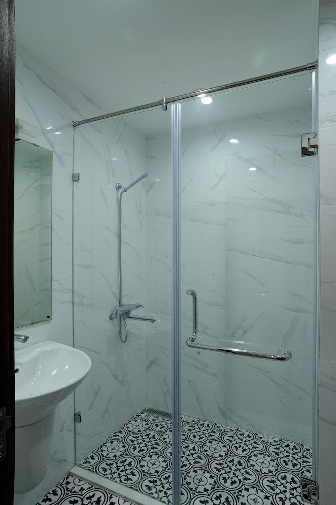 undefined Hera Building 9