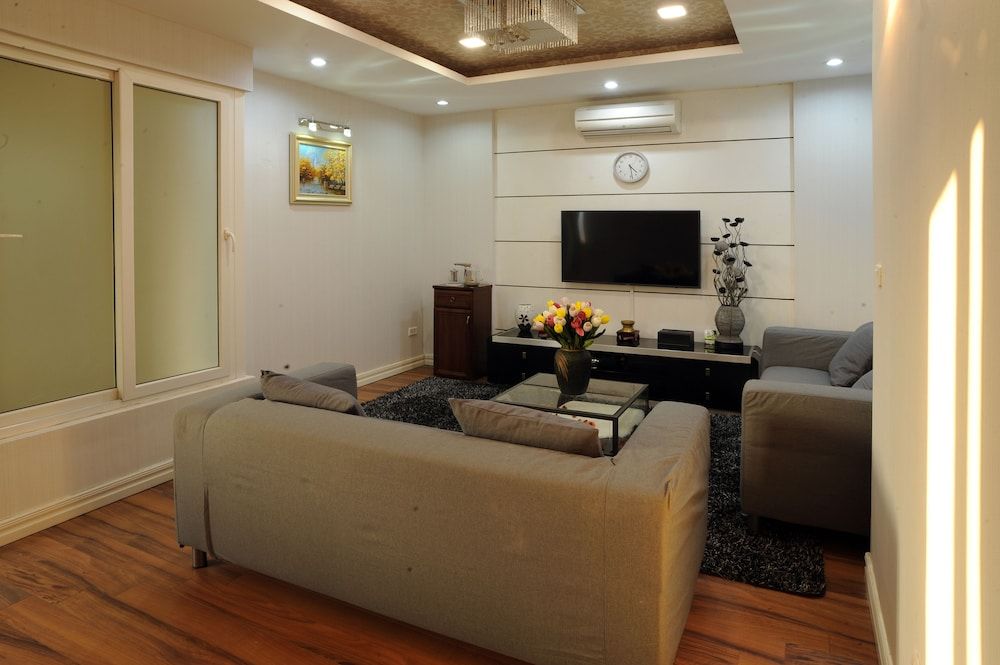 undefined Hera Building 5