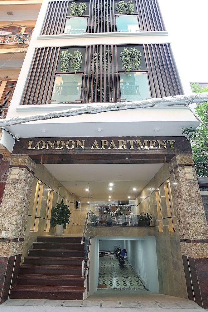 undefined London Hotel & Apartment 5