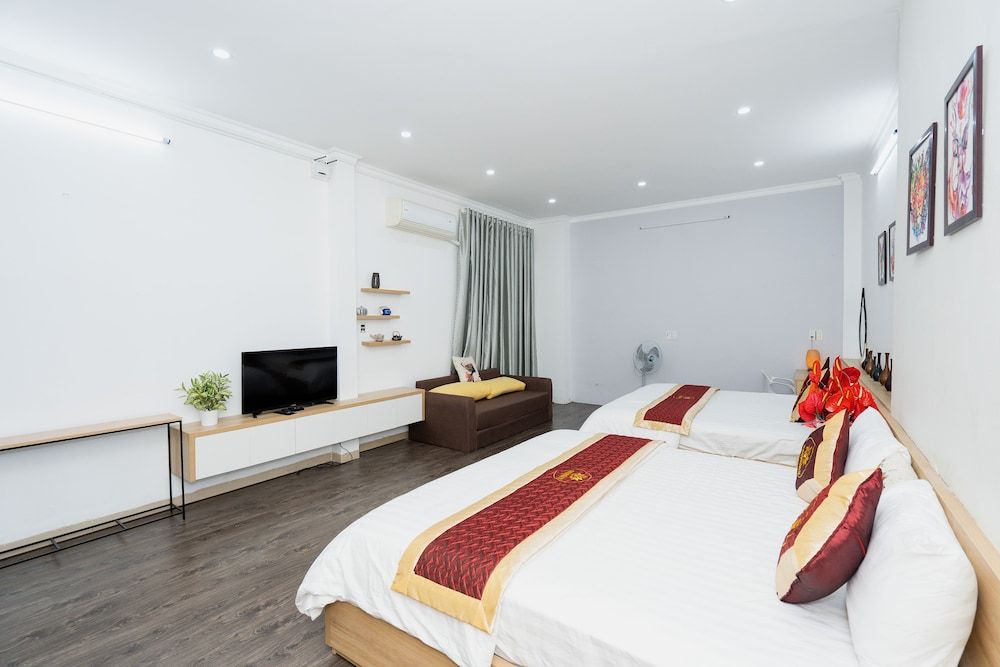 undefined Shjmily House 7