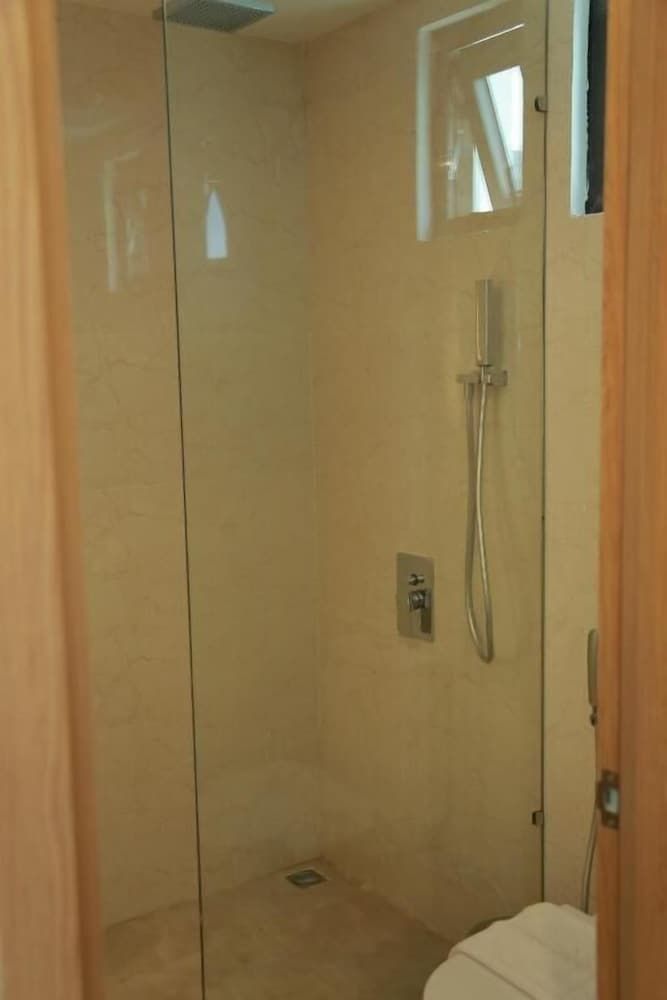 undefined Gold Boutique Hotel Da Nang 8