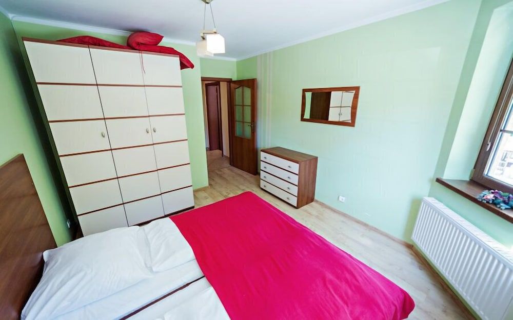 Apartment (2B/4)
