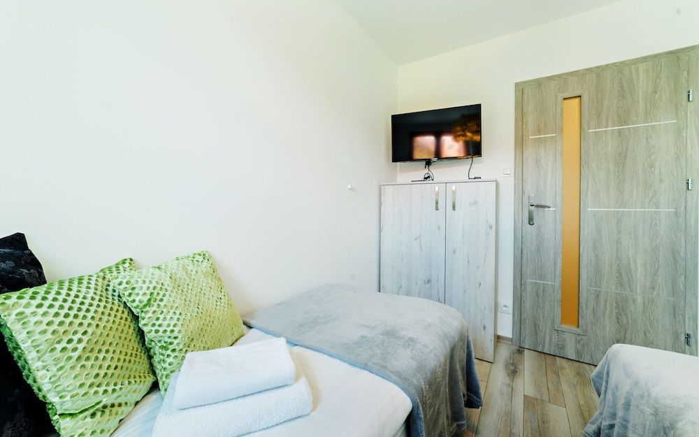 Apartment (3E/7)