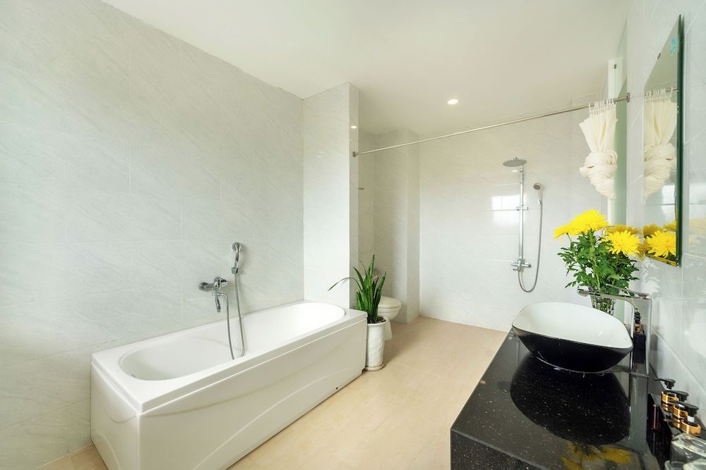 Yellow Daisy Villa Family Villa, Private Pool, Garden View 17