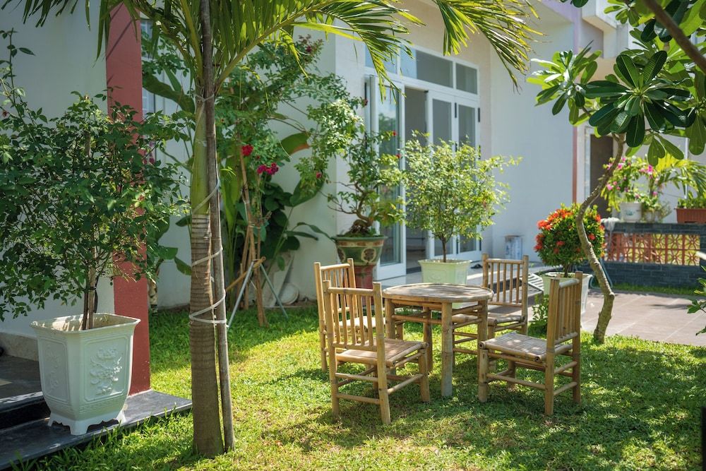 undefined Yellow Daisy Villa 6