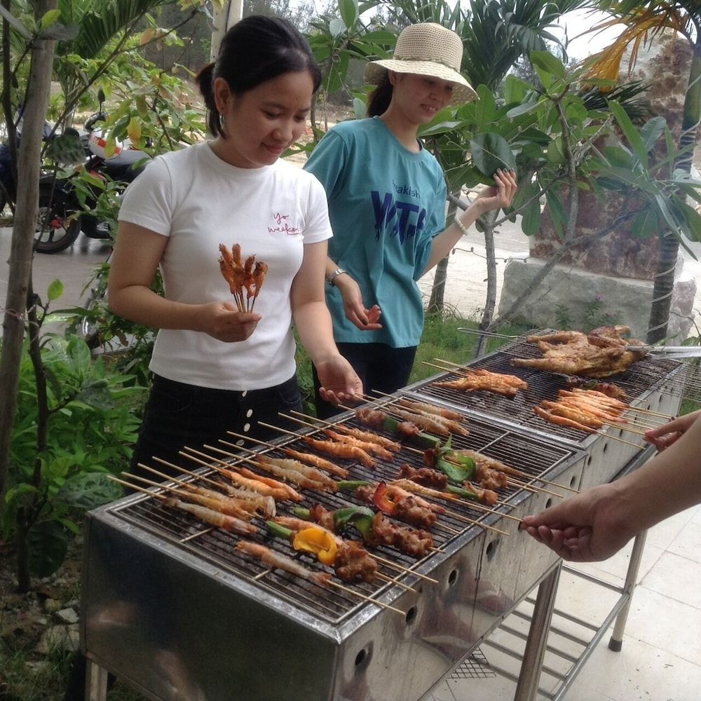 undefined Yellow Daisy Villa 9