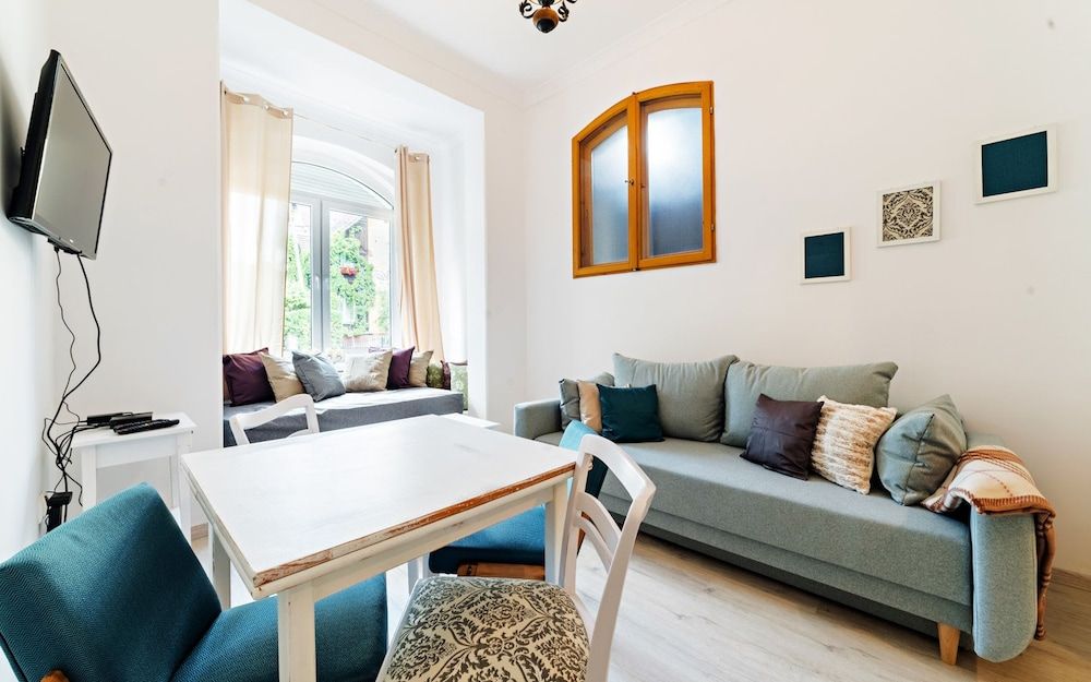 Apartment (5/1)