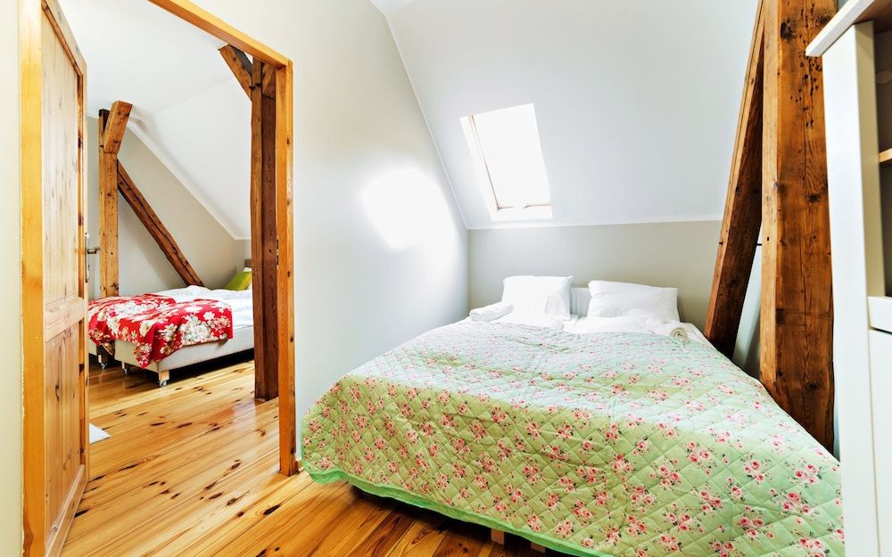 Apartment (6/4)