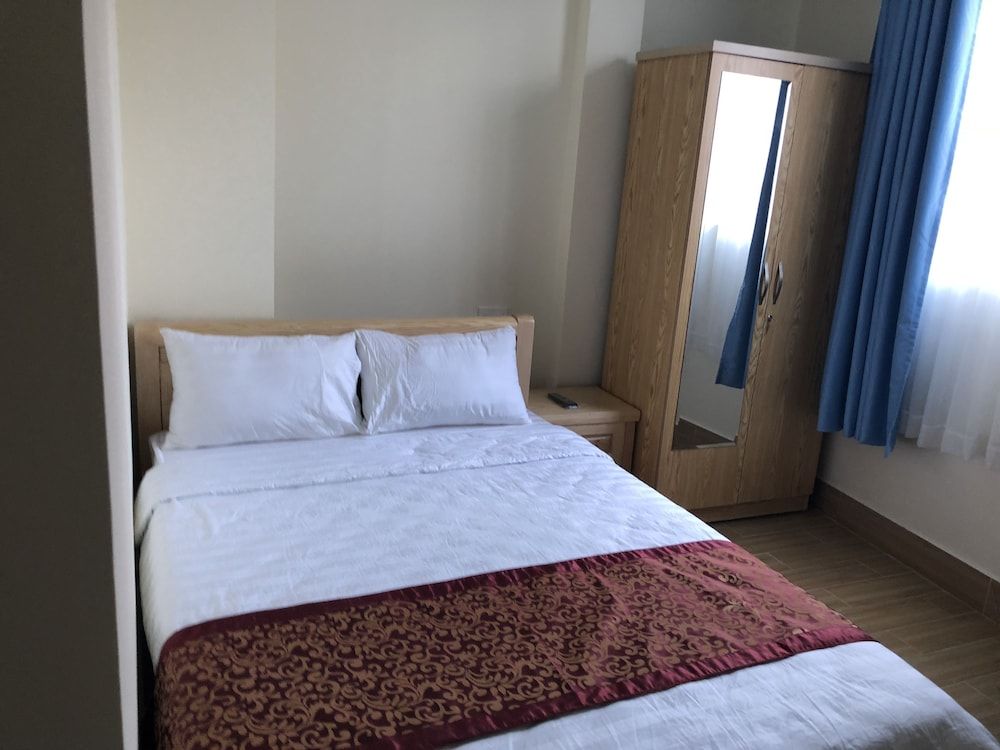 undefined Van Minh Hotel 5