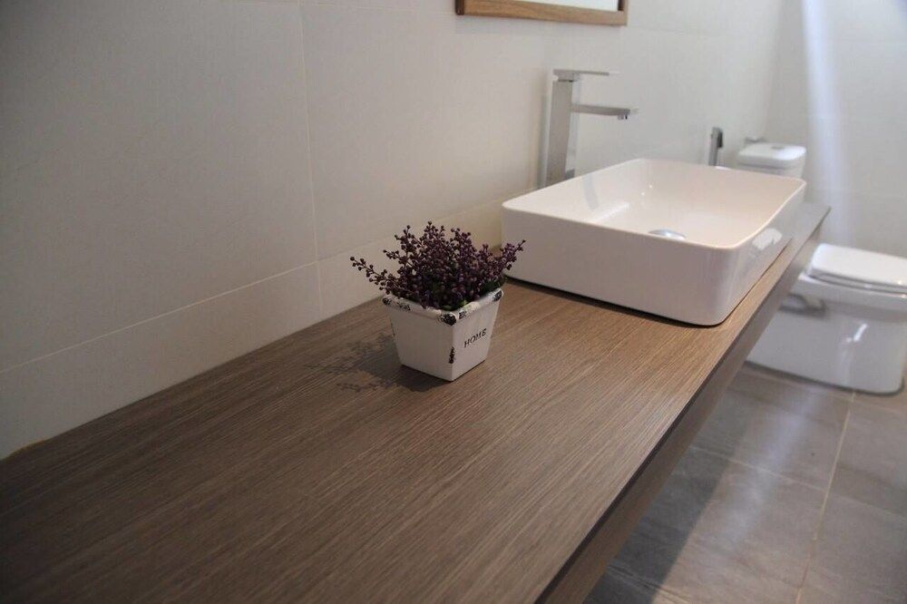 Ivy Hotel Da Lat Family Room 8