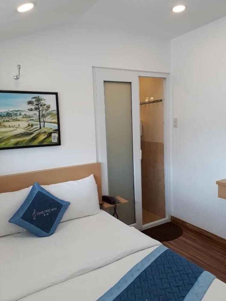 undefined Tuan Thuy Hotel 10