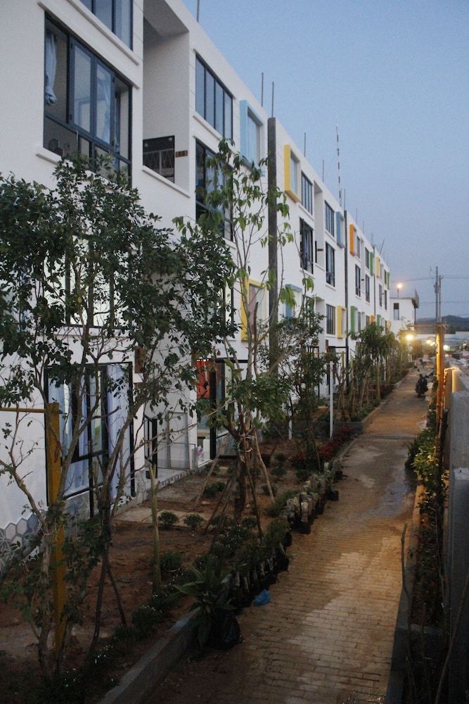 undefined Miana Home 6