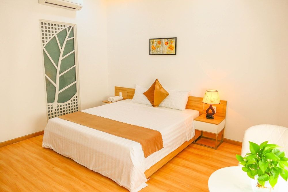 undefined T P House 3 6