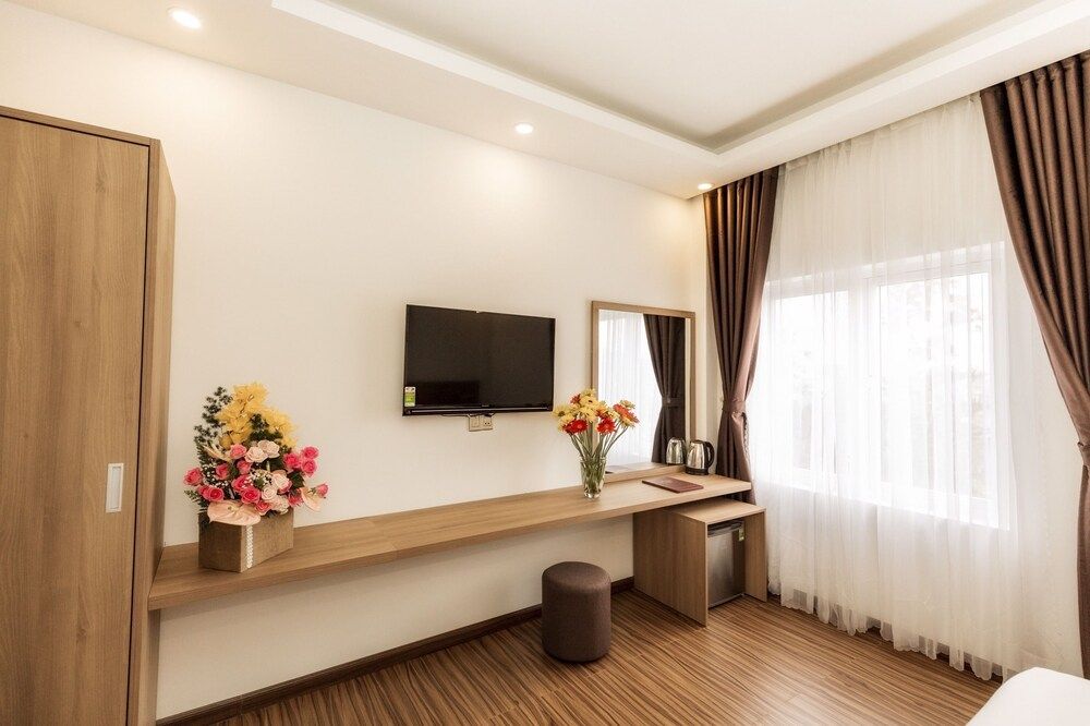 7S Hotel President Dalat Deluxe Double Room 3