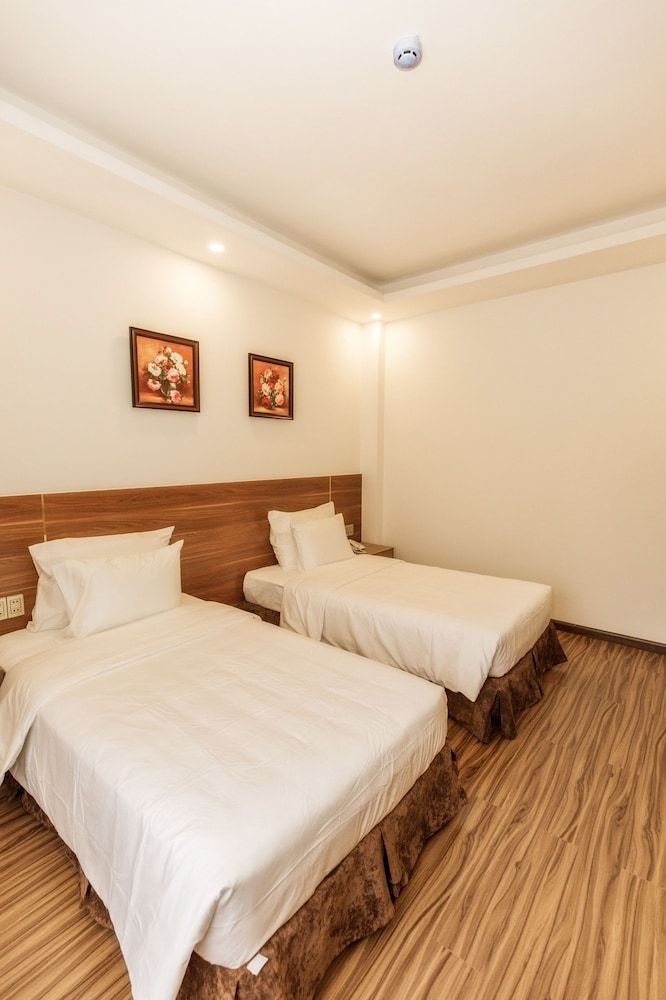 7S Hotel President Dalat Deluxe Twin Room 4