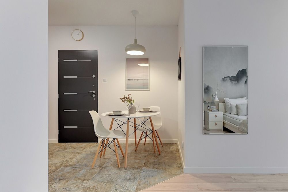 Downtown Apartments Riverside Aura Island City Apartment, 1 Queen Bed, Non Smoking 11