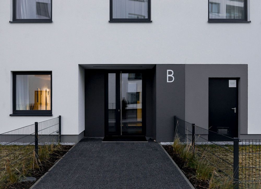 undefined Crystal Apartments 3