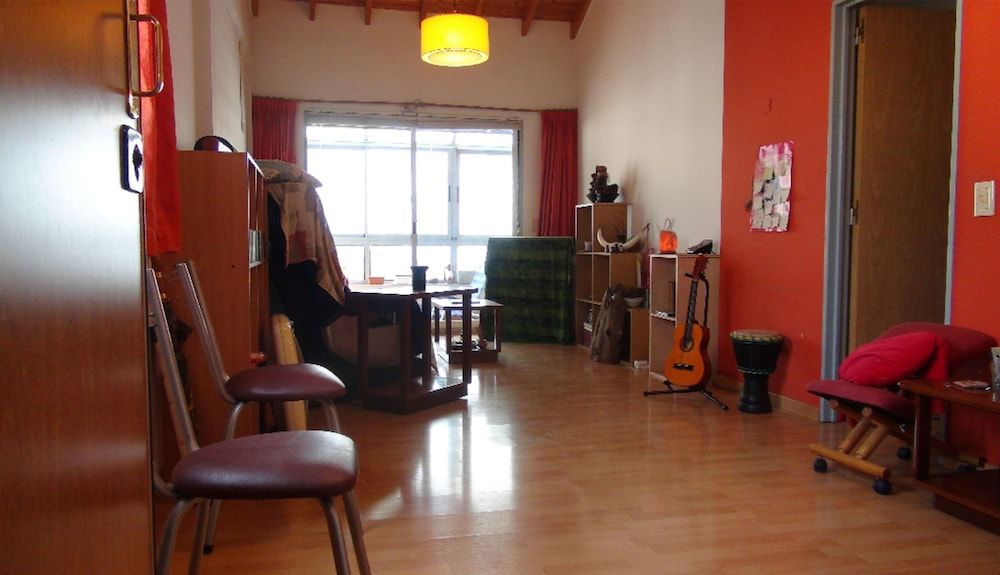 City Apartment, 2 Bedrooms, Non Smoking (1 Queen and 1 Single Bed)