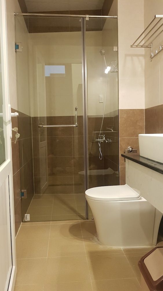 An Nhien Hotel Superior Quadruple Room 9