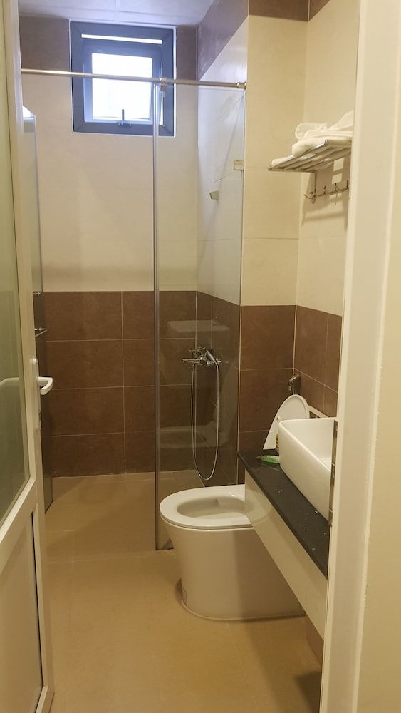 An Nhien Hotel Superior Quadruple Room 11