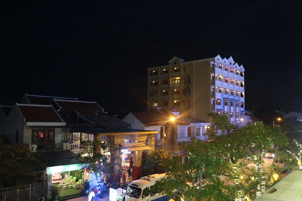 undefined Japan Nguyen 4