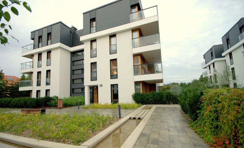 undefined IRS ROYAL APARTMENTS  Bursztynowa 3