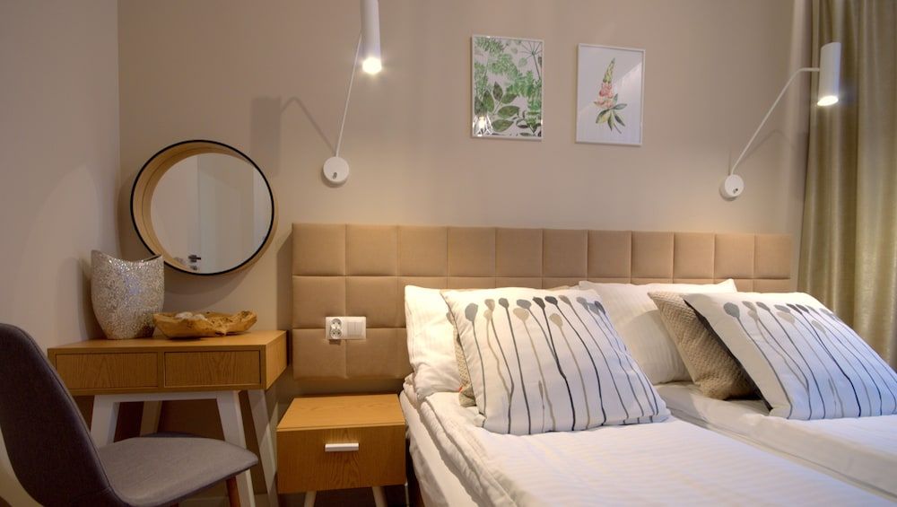 undefined IRS ROYAL APARTMENTS  Bursztynowa 8