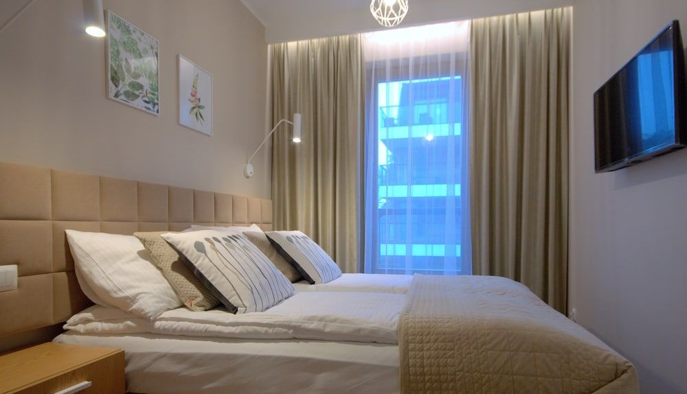 undefined IRS ROYAL APARTMENTS  Bursztynowa 6