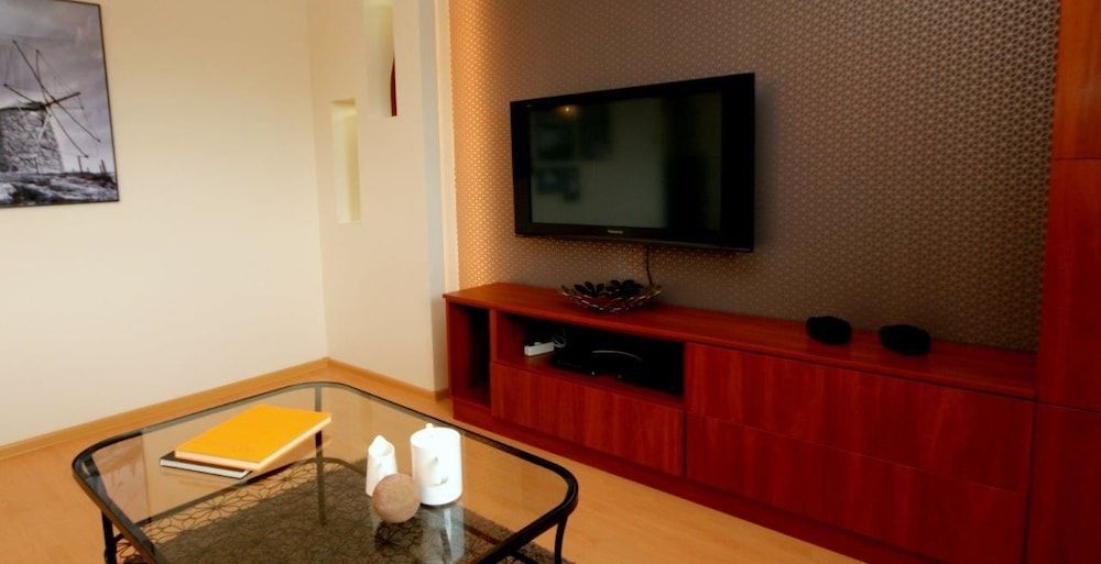 undefined IRS ROYAL APARTMENTS Mlyniec 8