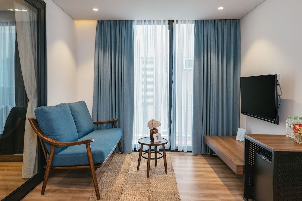 undefined The Glomad Boutique Danang 8