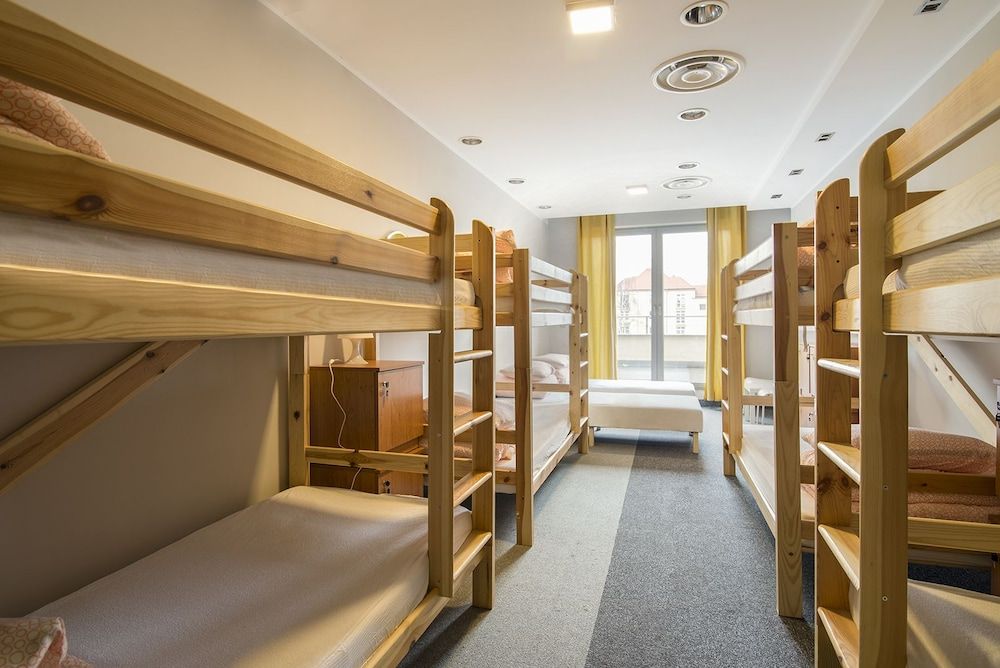 Room (Nr 18)