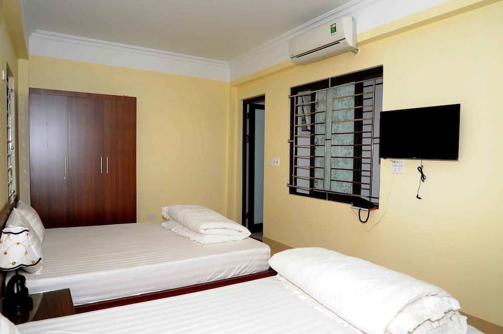 An Binh Hotel Triple Room