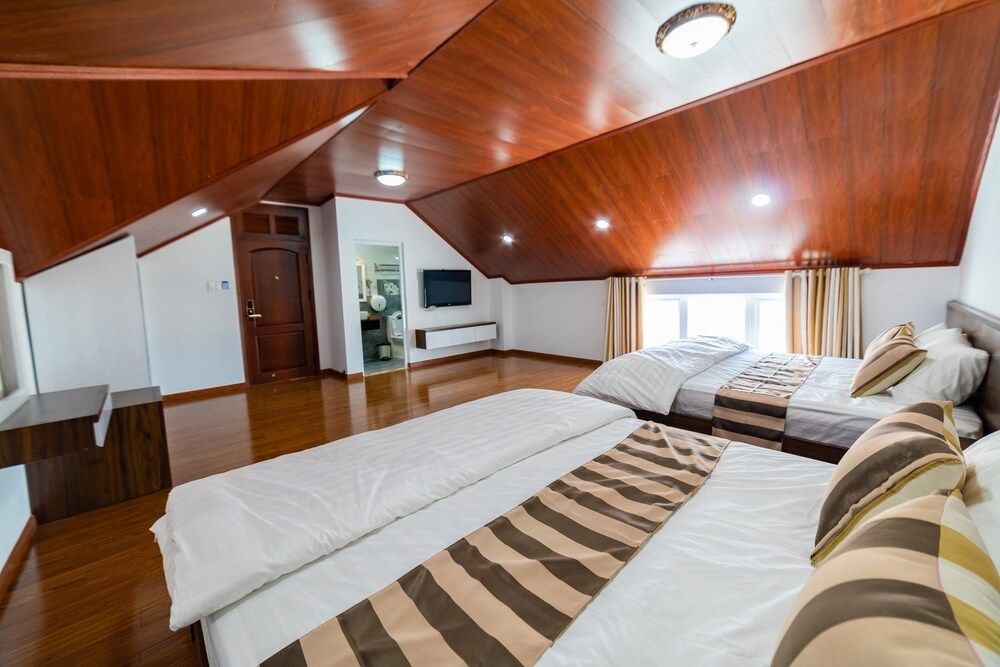 undefined King Villa 6