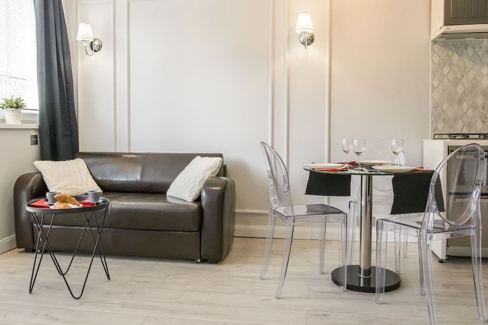 Rondo ONZ Jana Pawła II 26 Apartment 9