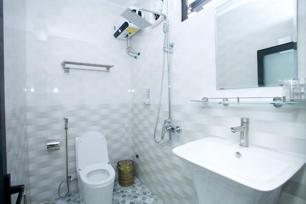 Golden Forest Homestay City Triple Room 2