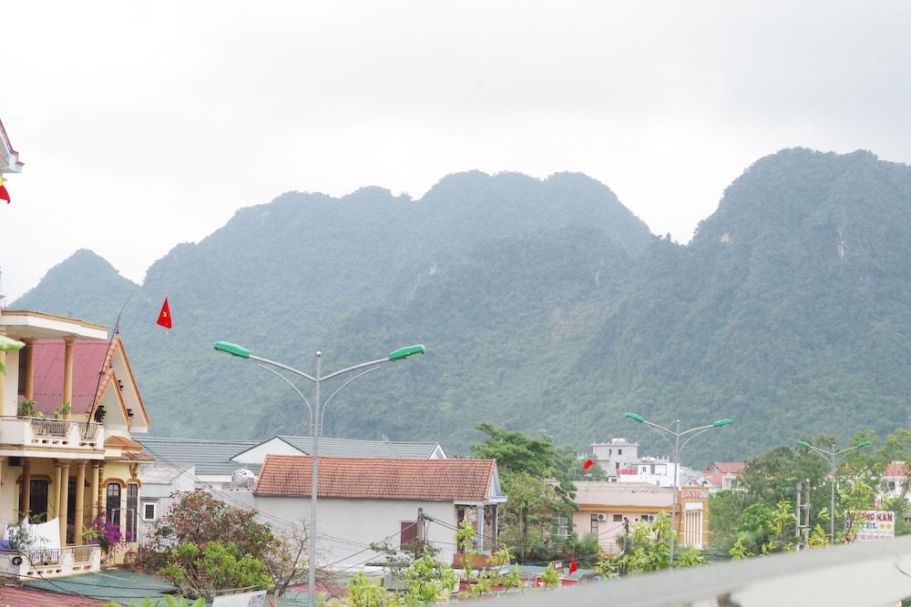 Golden Forest Homestay Family Room, Mountain View 6